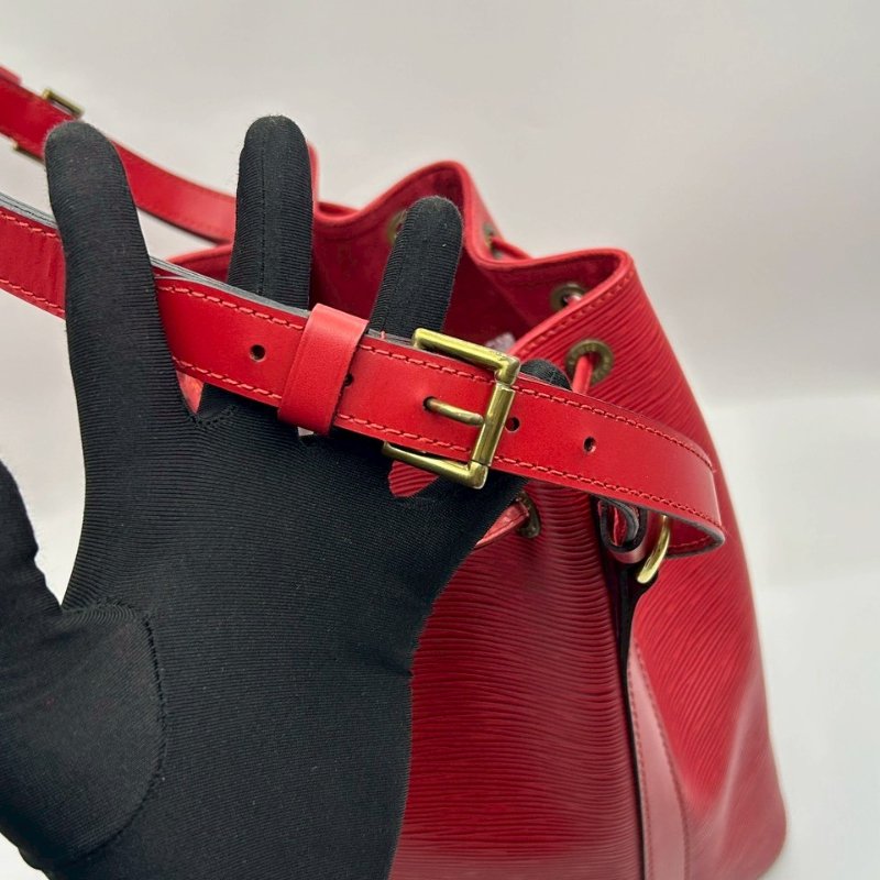 Louis vuitton水波紋水桶包-10