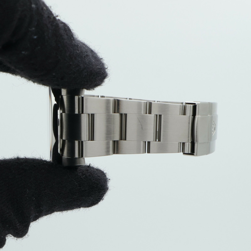 ROLEX Oyster Perpetual 124200-15