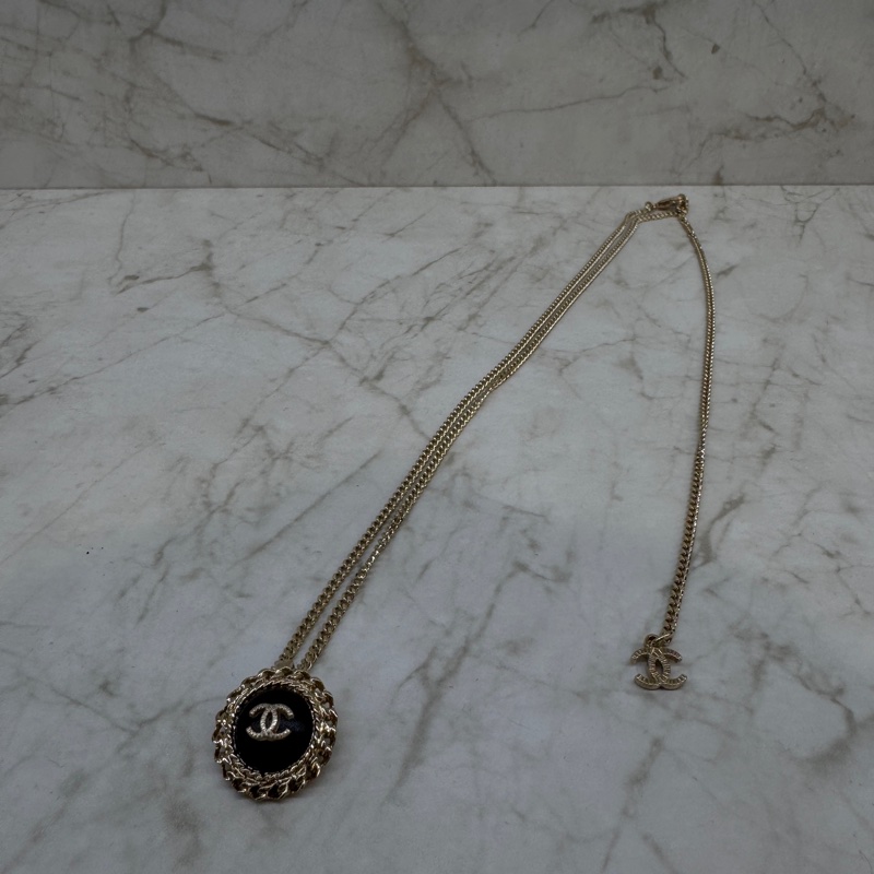 CHANEL淡金黑色圓型CC項鍊-2