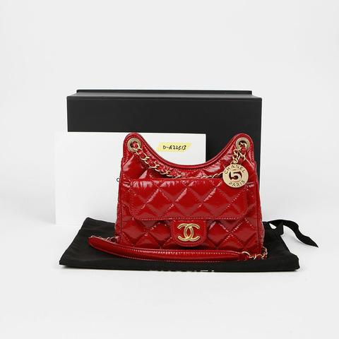 CHANEL AS4323 口袋鏈條單肩小包