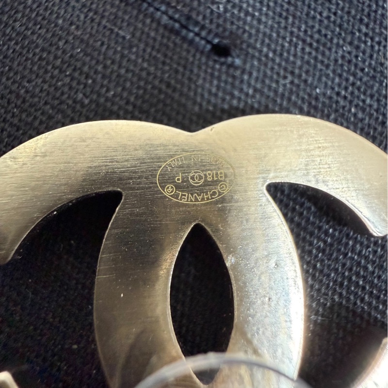 chanel 香奈兒 CC LOGO 珍珠 耳釘 耳環 耳針 耳飾-11