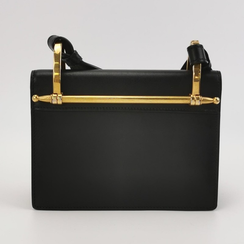 Prada 牛皮純色金屬字母Logo單肩包-4