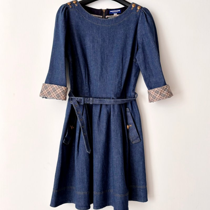 ::BURBERRY BLUE LABE:: 經典格紋袖邊 單寧牛仔洋裝 37號-0