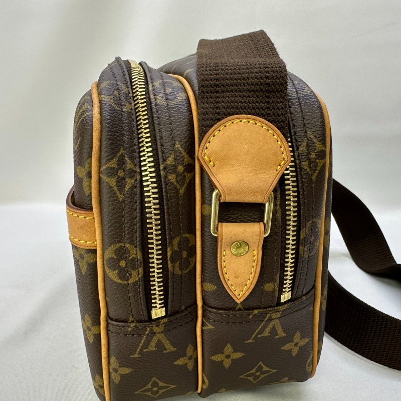 LV Reporter PM老花雙層斜背包-5
