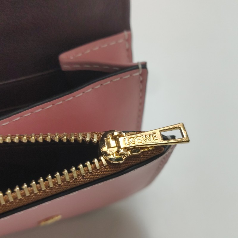 Loewe Gate牛皮拼色Logo壓紋斜挎包單肩包-8