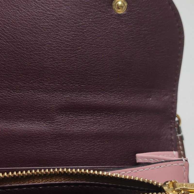 Loewe Gate牛皮拼色Logo壓紋斜挎包單肩包-11