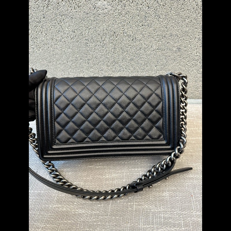 Chanel Leboy黑銀羊皮中號 肩背包-14