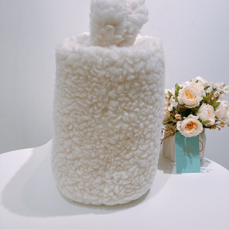 TW4566 Prada 普拉達 毛絨絨 手提肩背包 Shearling Triangle Logo Tote Bag Wool Cashmere-2