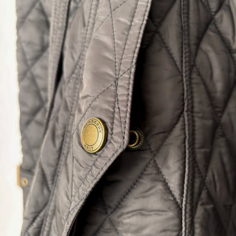 ::BURBERRY:: 黑色絎縫經典格紋 長板風衣 連帽外套 S號-20