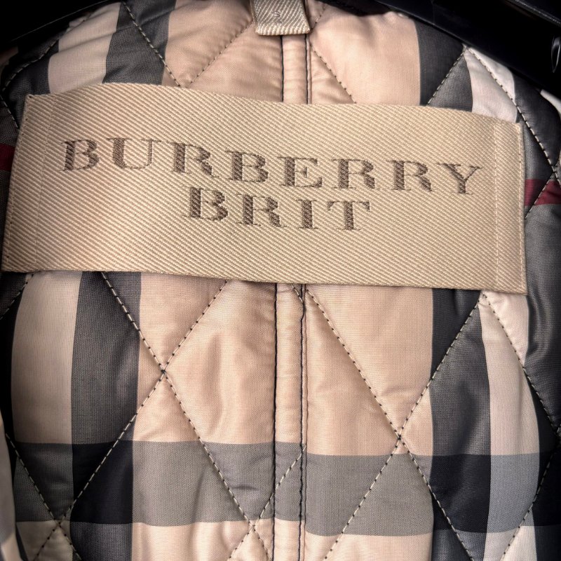 ::BURBERRY:: 黑色絎縫經典格紋 長板風衣 連帽外套 S號-21