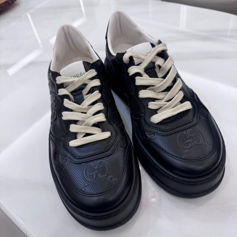 *SHIHNA名牌精品* Gucci Embossed Sneaker 壓紋運動鞋 7 僅試穿-1