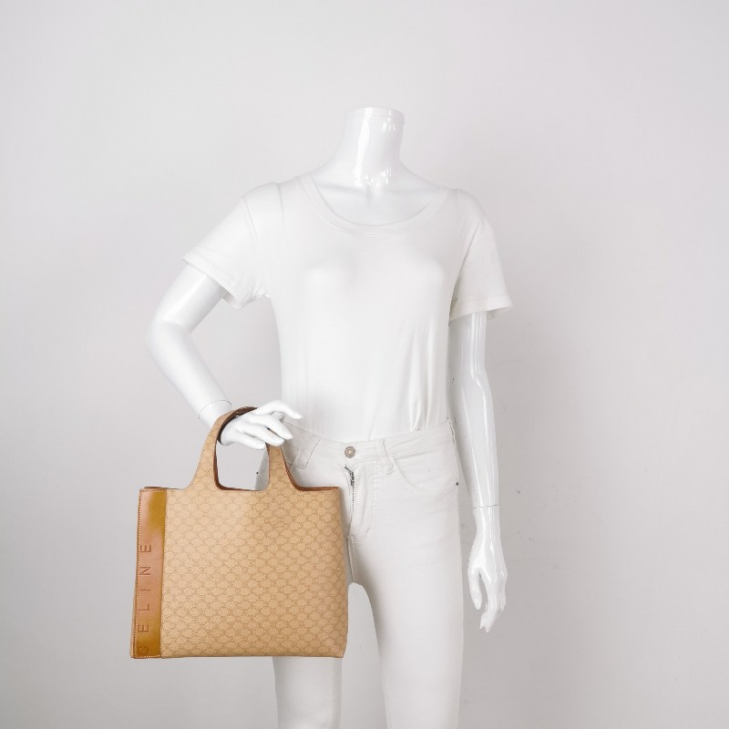 Celine Macadam牛皮字母Logo老花手提包-1
