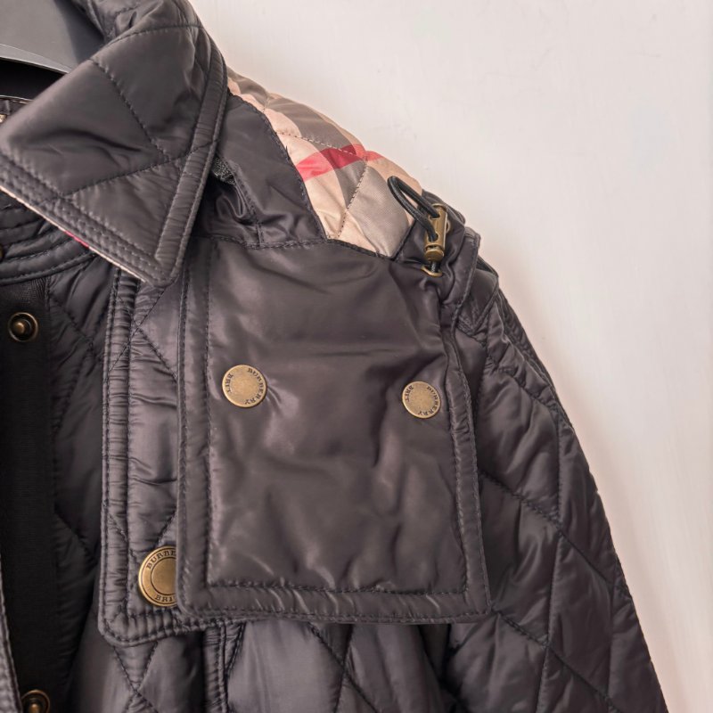 ::BURBERRY:: 黑色絎縫經典格紋 長板風衣 連帽外套 S號-2