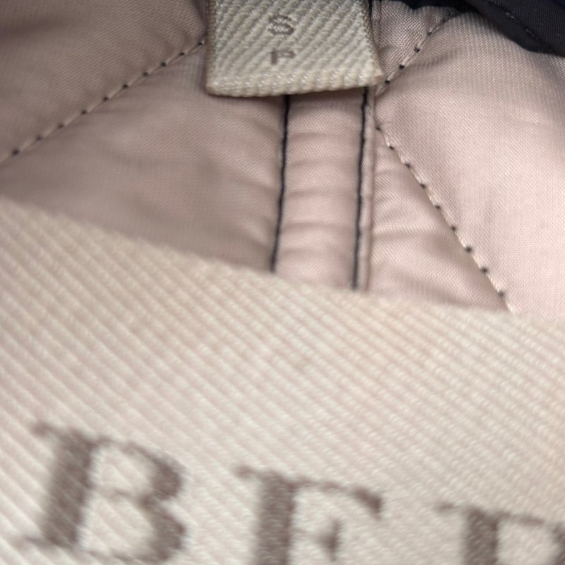 ::BURBERRY:: 黑色絎縫經典格紋 長板風衣 連帽外套 S號-19