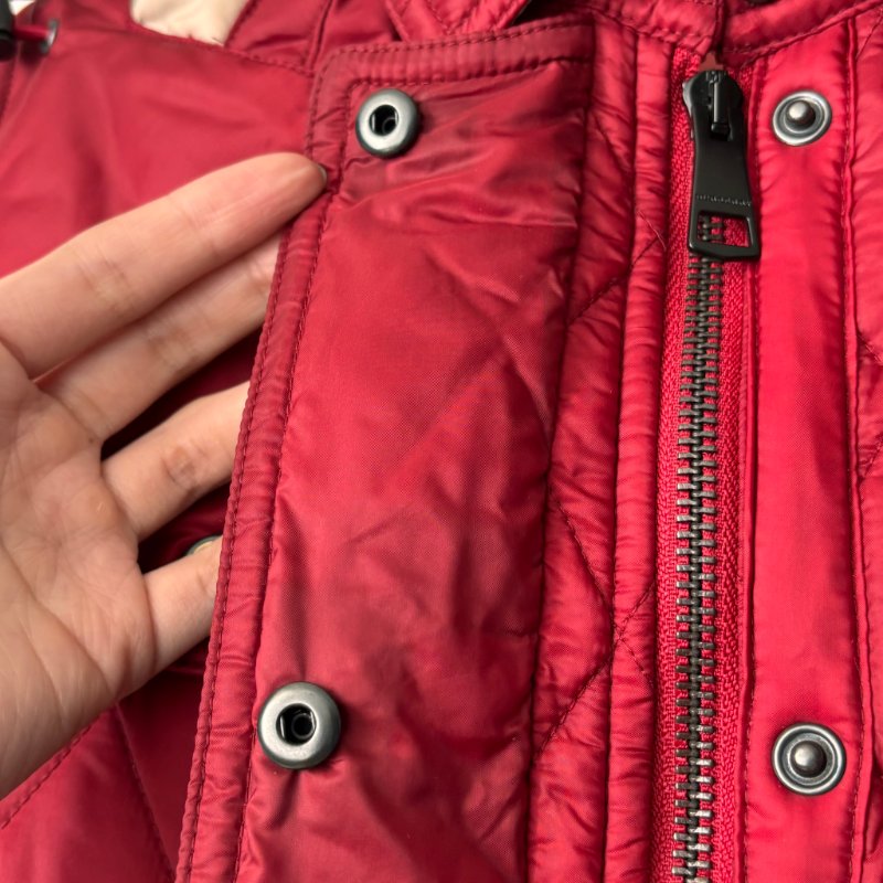 ::BURBERRY:: 紅色絎縫經典格紋 風衣連帽外套 XS號-13