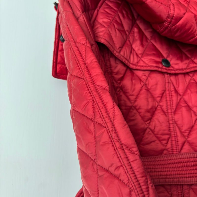 ::BURBERRY:: 紅色絎縫經典格紋 風衣連帽外套 XS號-19