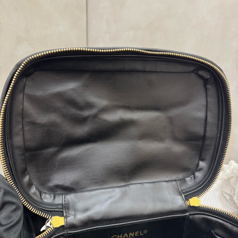 Chanel 大款化妝包-11