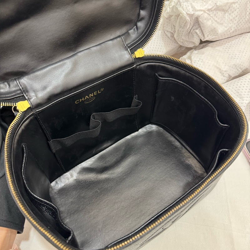 Chanel 大款化妝包-12