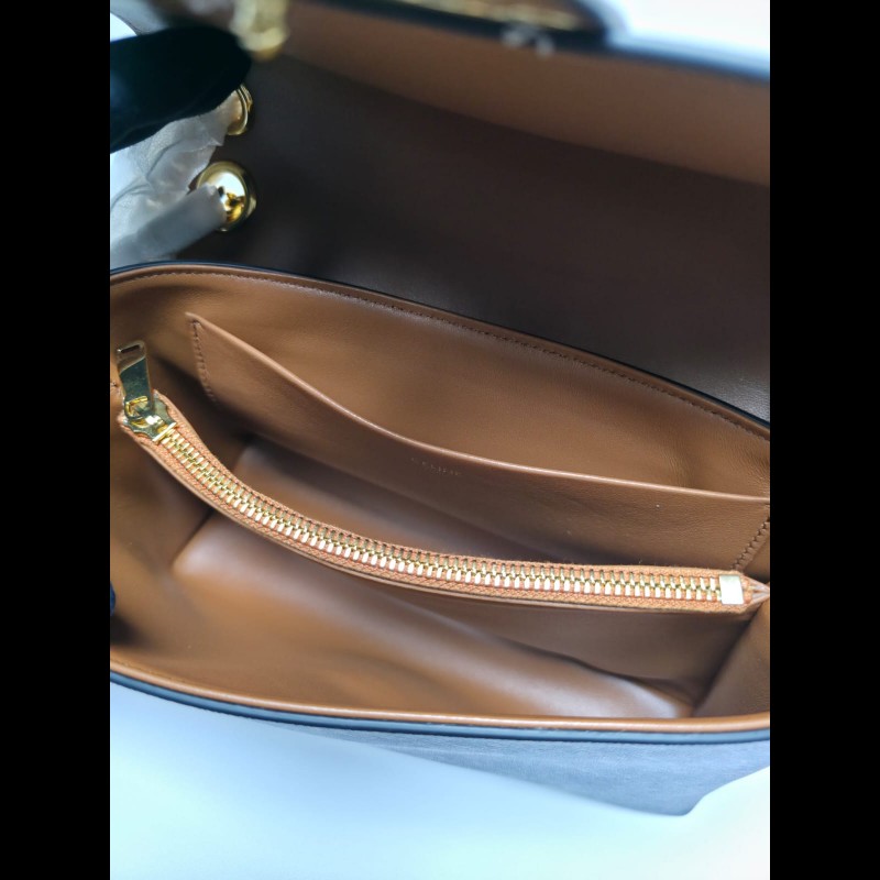 Celine Medium Victoire (未使用品)-12