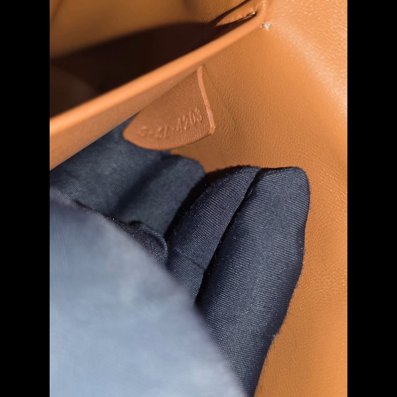 Celine Medium Victoire (未使用品)-17