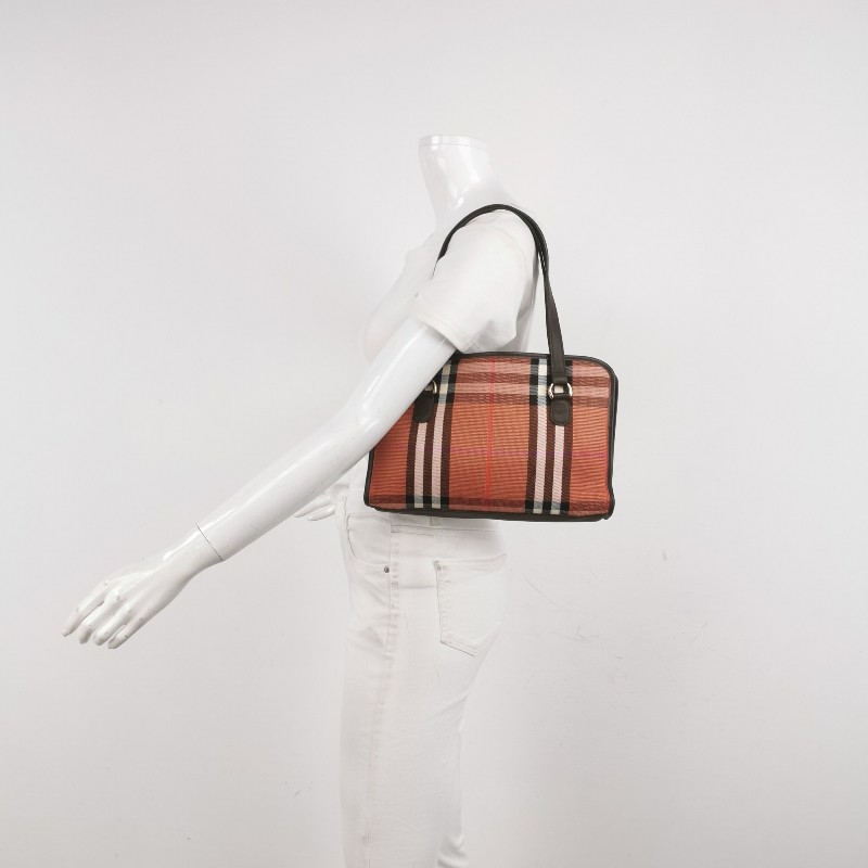 Burberry 牛皮帆布拼色格紋單肩包-1