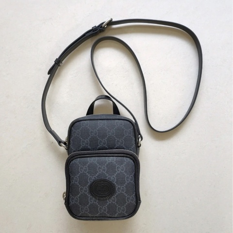 #大全配🈶台灣購證 #99近新 Gucci新款滿版斜挎包 #大手機🉑任務