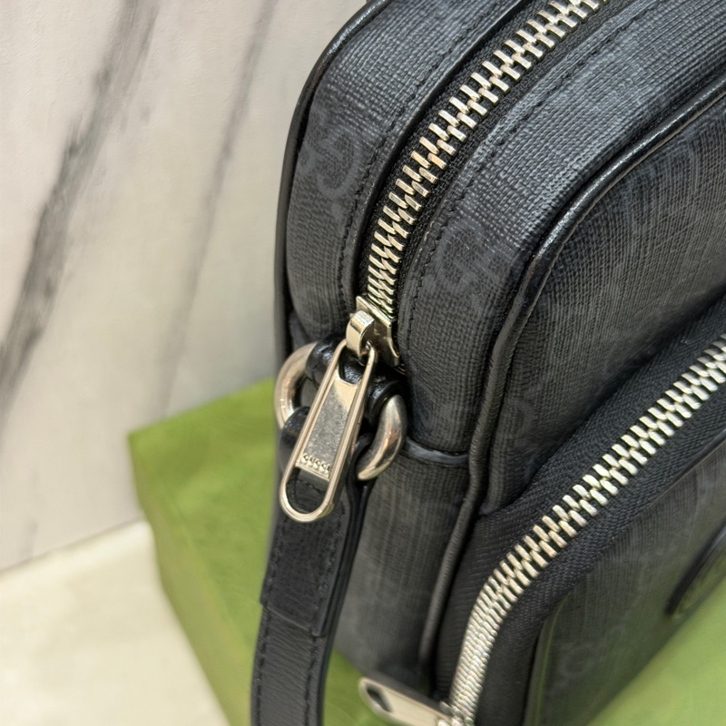 #大全配🈶台灣購證 #99近新 Gucci新款滿版斜挎包 #大手機🉑任務-17