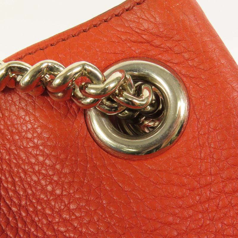 GUCCI 牛皮皮革Soho Pebbled金扣肩背袋-8