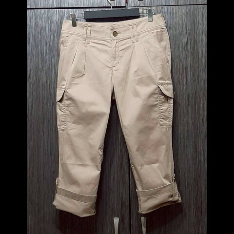 BURBERRY 博柏利 LONDON 牛皮標 女卡其多口袋彈性褲管反折八分褲38號