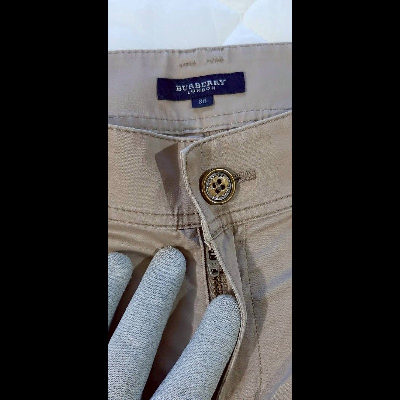 BURBERRY 博柏利 LONDON 牛皮標 女卡其多口袋彈性褲管反折八分褲38號-6