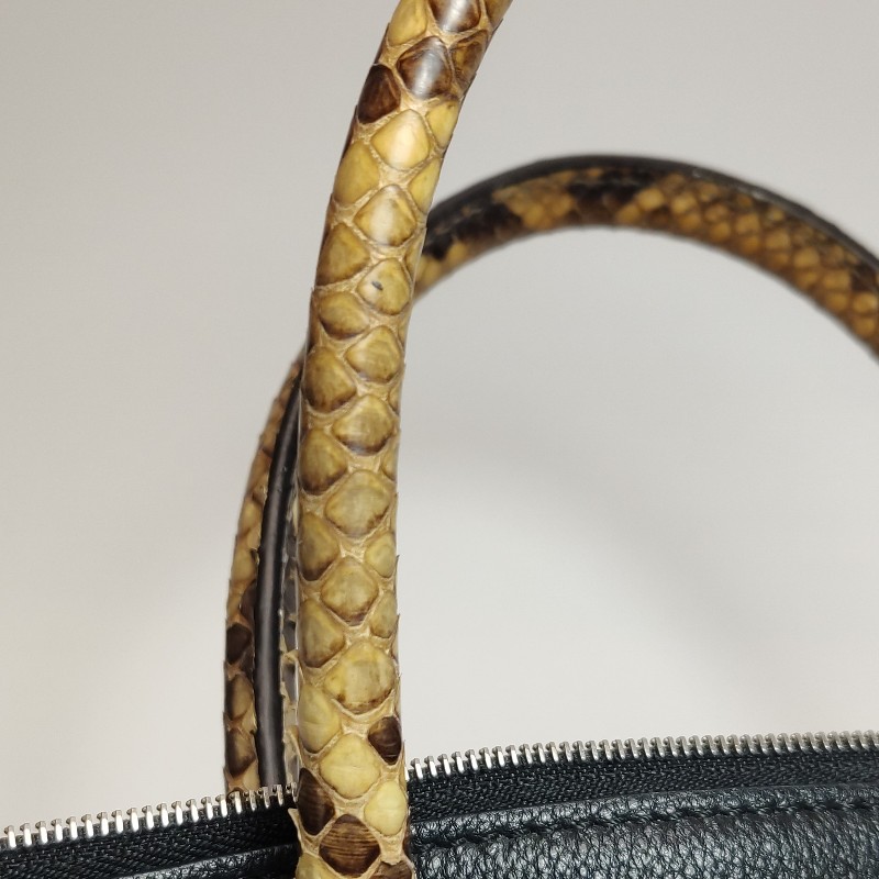 Louis Vuitton (LV) Lockit牛皮蛇皮拼色字母logo手提包-20