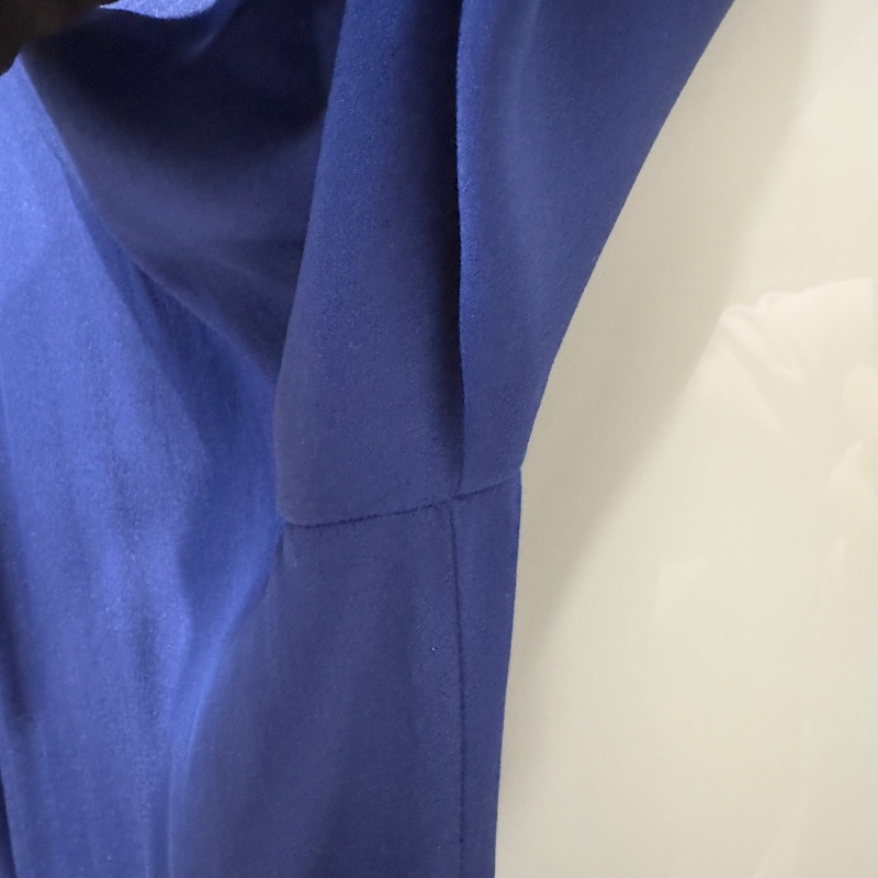 【美收精品】ARMANI 寶藍色緞面洋裝 4-520-5