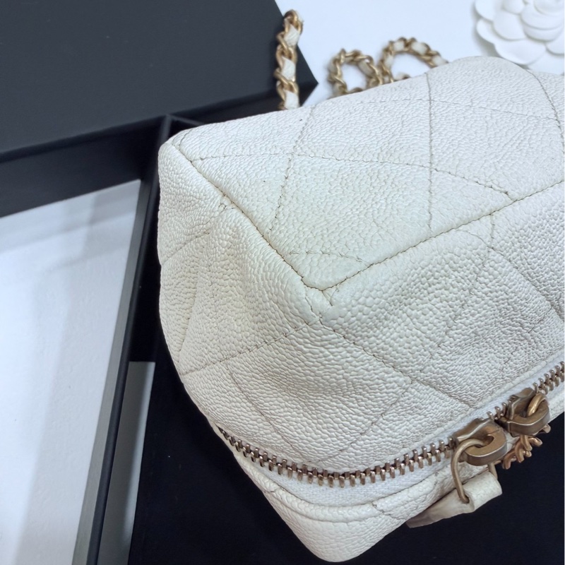 Chanel 香奈兒 vanity mini 白雪公主 化妝盒 小廢包 小盒子 口紅包 化妝包 斜背包 肩背包 手提包-8