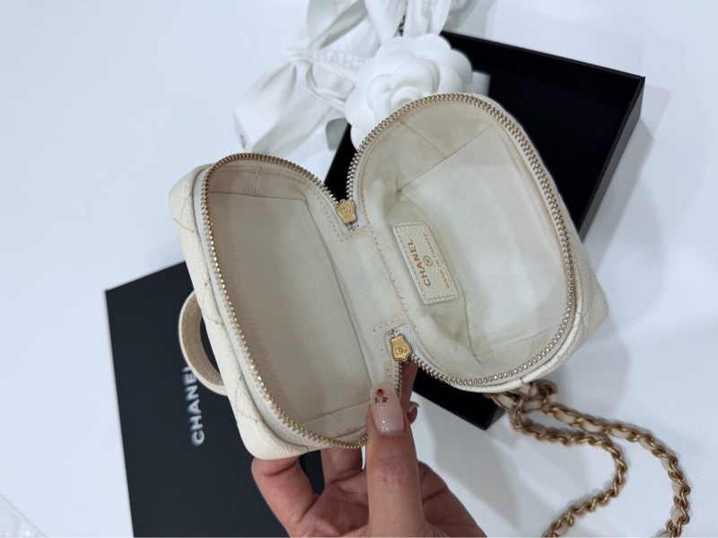 Chanel 香奈兒 vanity mini 白雪公主 化妝盒 小廢包 小盒子 口紅包 化妝包 斜背包 肩背包 手提包-22