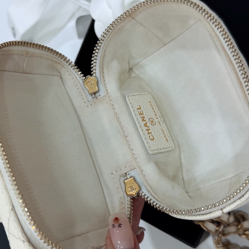 Chanel 香奈兒 vanity mini 白雪公主 化妝盒 小廢包 小盒子 口紅包 化妝包 斜背包 肩背包 手提包-33