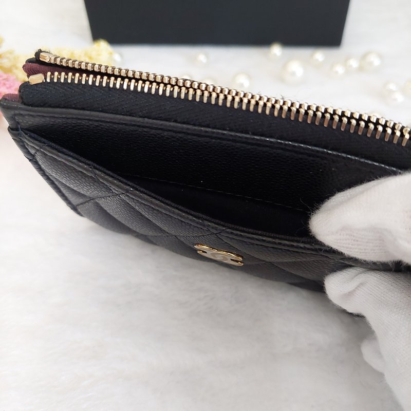 CHANEL經典金色雙C 🎀現貨實拍 🎀 LOGO菱格粒紋牛皮L型拉鍊卡夾/零錢包(黑色AP3179B)全新品-26