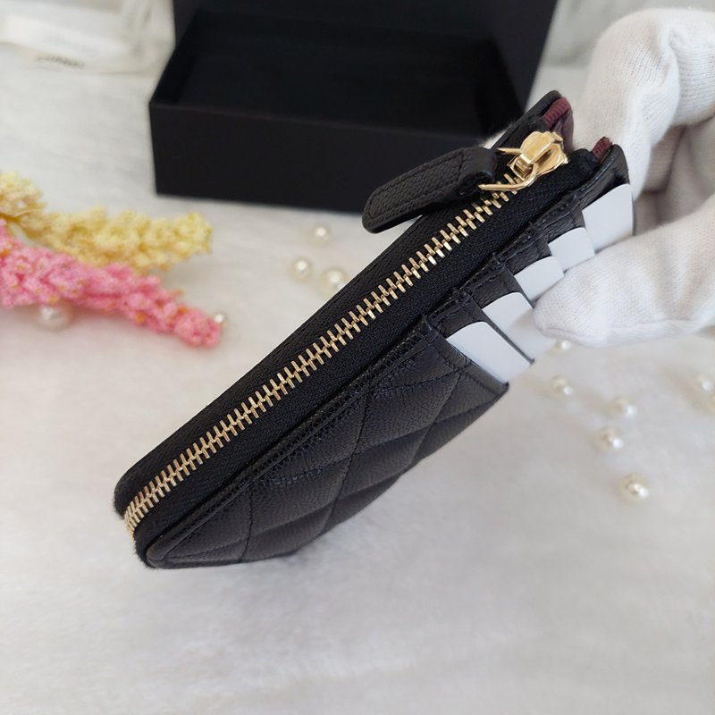 CHANEL經典金色雙C 🎀現貨實拍 🎀 LOGO菱格粒紋牛皮L型拉鍊卡夾/零錢包(黑色AP3179B)全新品-46