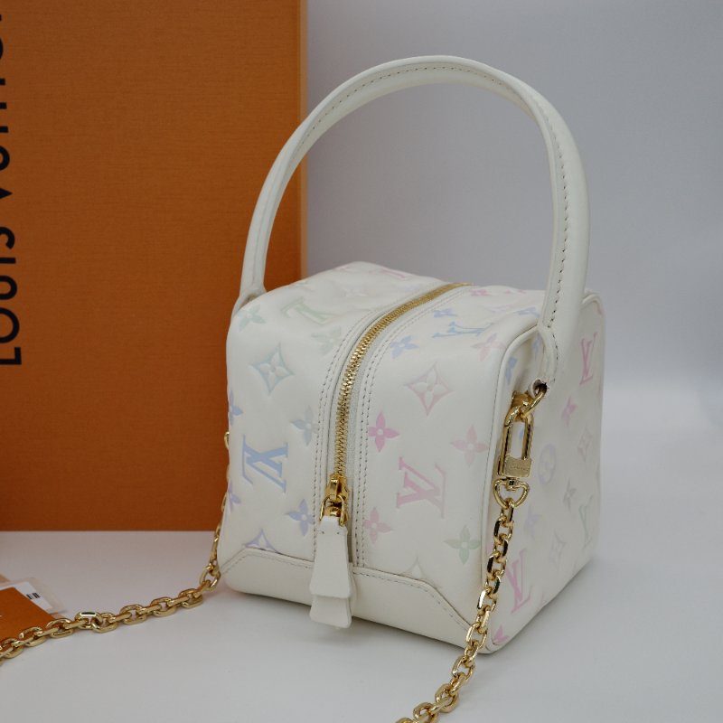 Louis Vuitton 路易威登 New Square 米色 炫彩 小羊皮 方形 托特單肩包 斜挎包-0