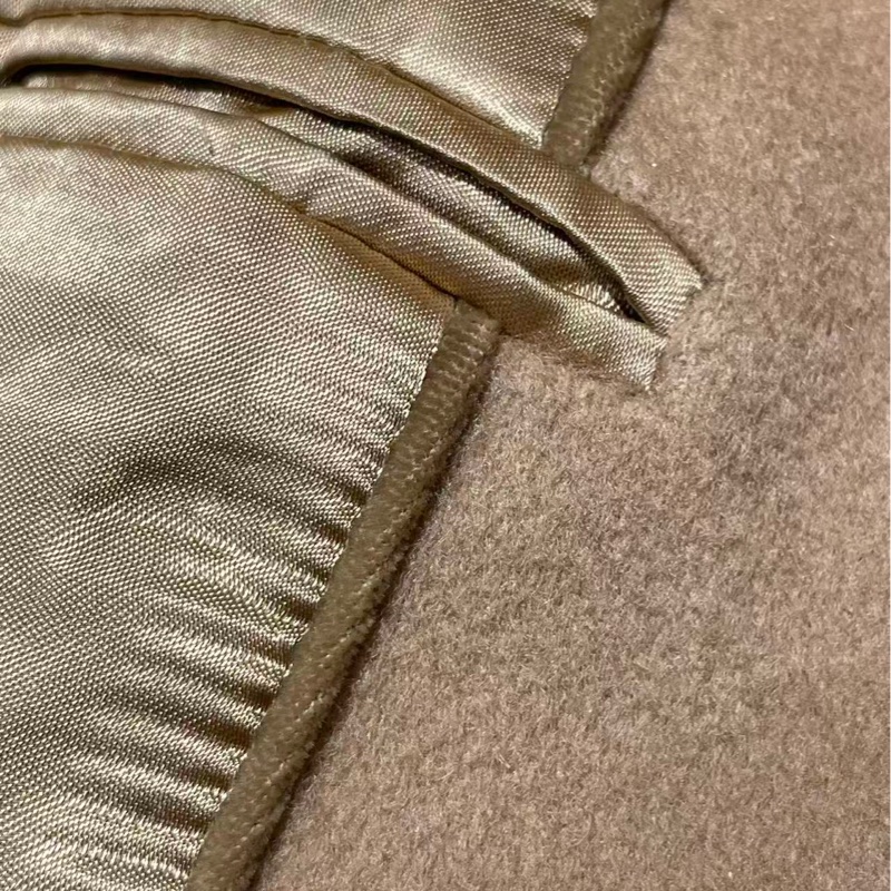 Gucci 瑞士製羊毛駝色大衣-20