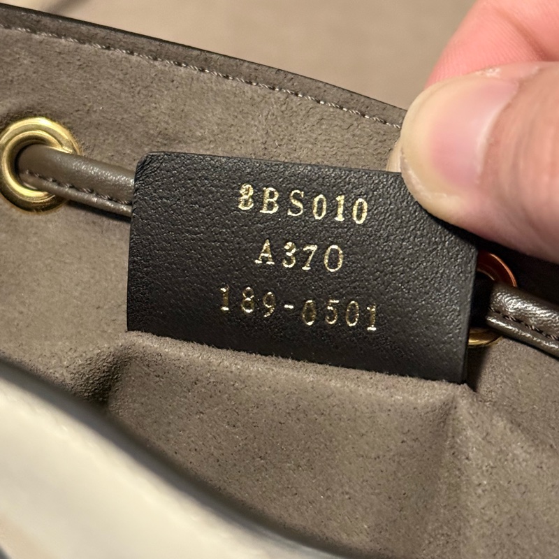 Fendi mini水桶包-5