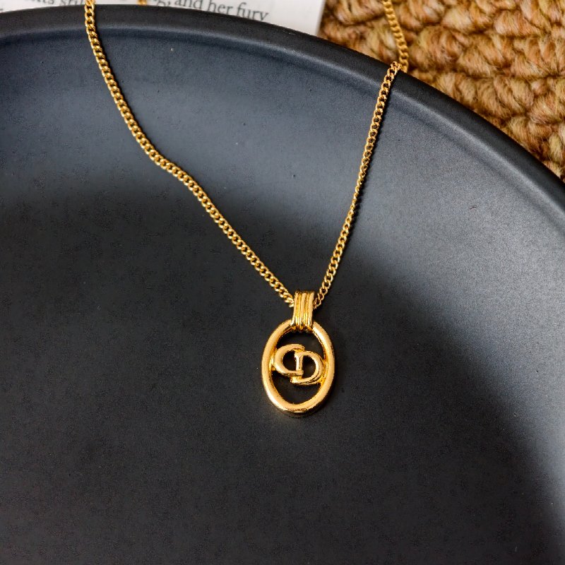 Dior 中古項鍊 正常使用痕跡 97新-1