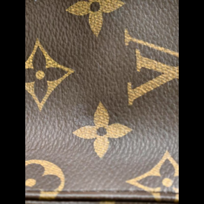 LV路易威登 Sac Plat BB老花琴譜包-11