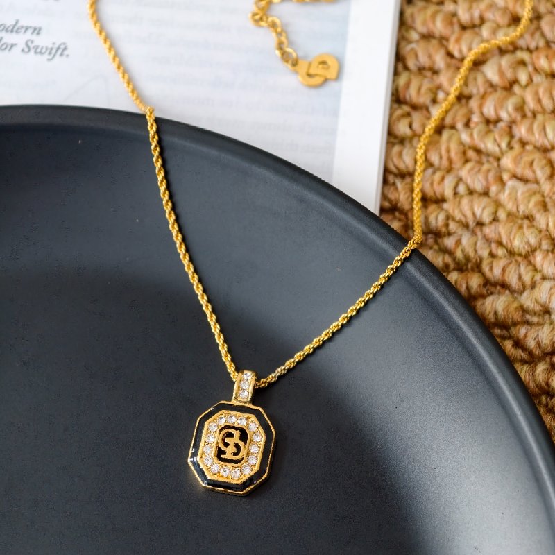 Dior 中古項鍊 正常使用痕跡 97新-3