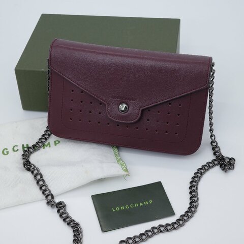 Longchamp 瓏驤 Mademoiselle 打孔翻蓋鍊帶 酒紅 牛皮 斜背包 肩背包