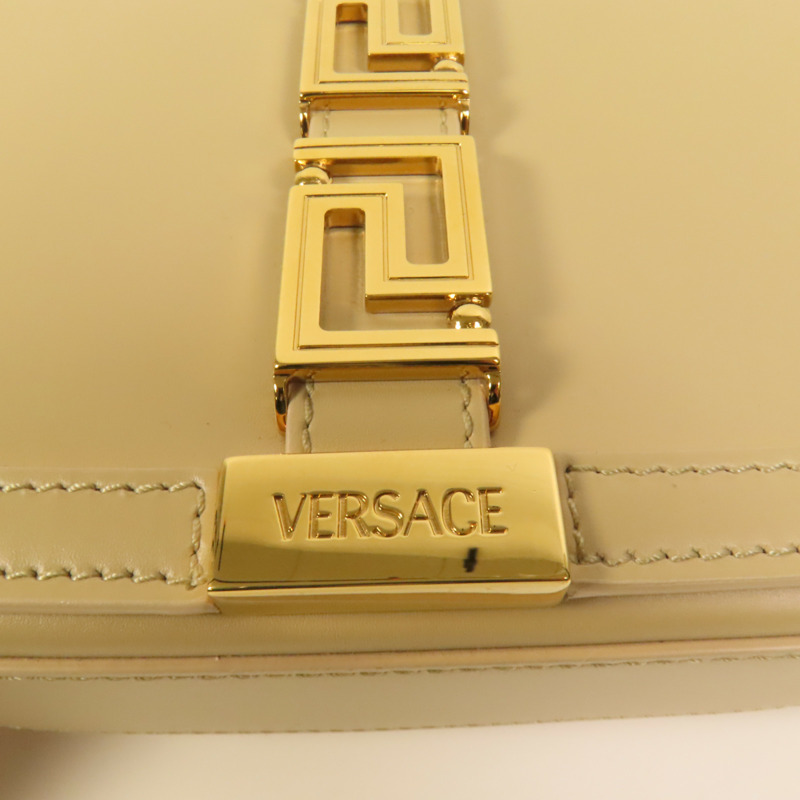 VERSACE 牛皮皮革Greca Goddness金扣肩背袋-8