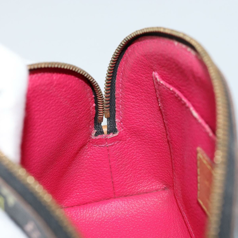 【日本直送】路易威登 Monogram Multicolor Pochette 手拿包 黑色 M47355 LV Auth 151368V-18