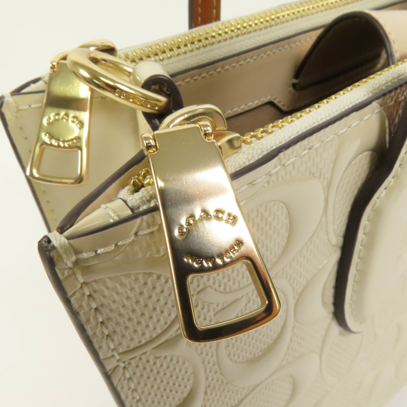 COACH 漆皮皮革Nina Small Tote金扣手挽肩背兩用袋-6