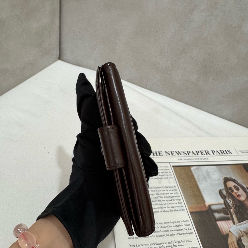 Chanel 咖啡短夾-4