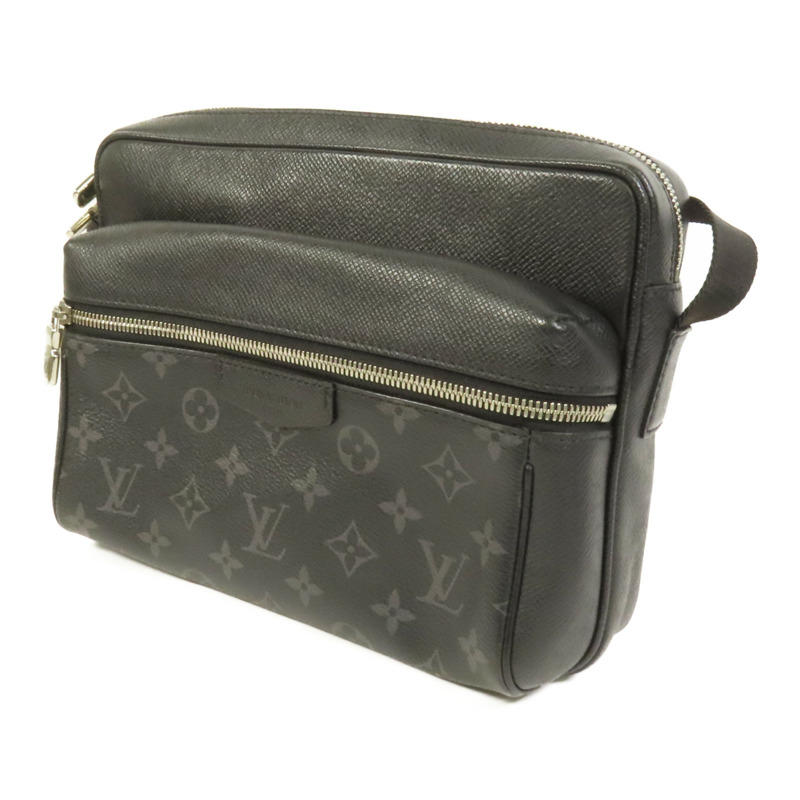LOUIS VUITTON Monogram Eclipse/Taiga Outdoor Messenger銀扣肩背袋-2