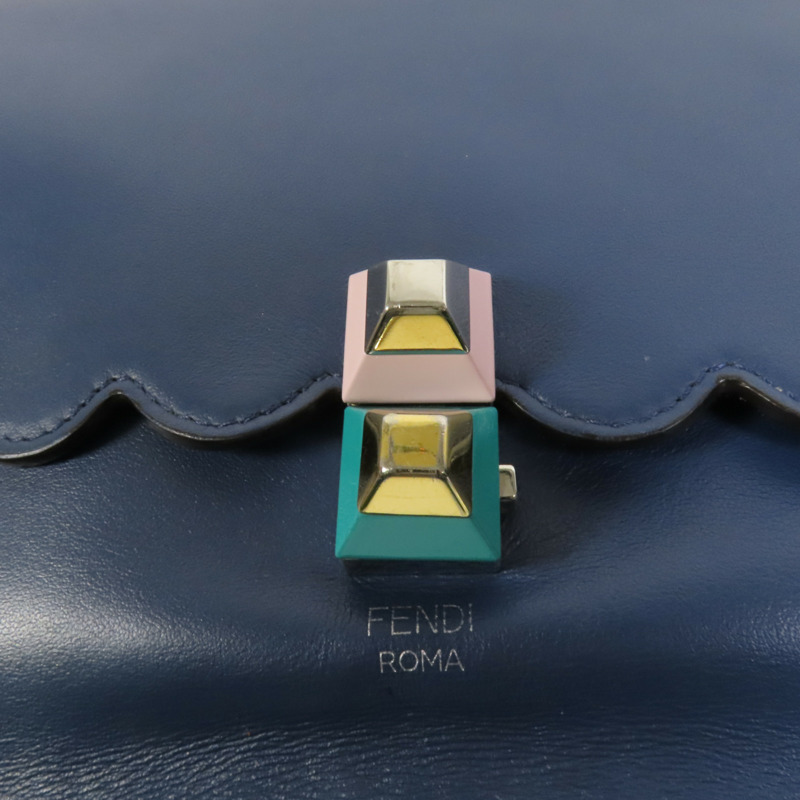 FENDI 牛皮皮革Kan I銀扣手挽肩背兩用袋-6